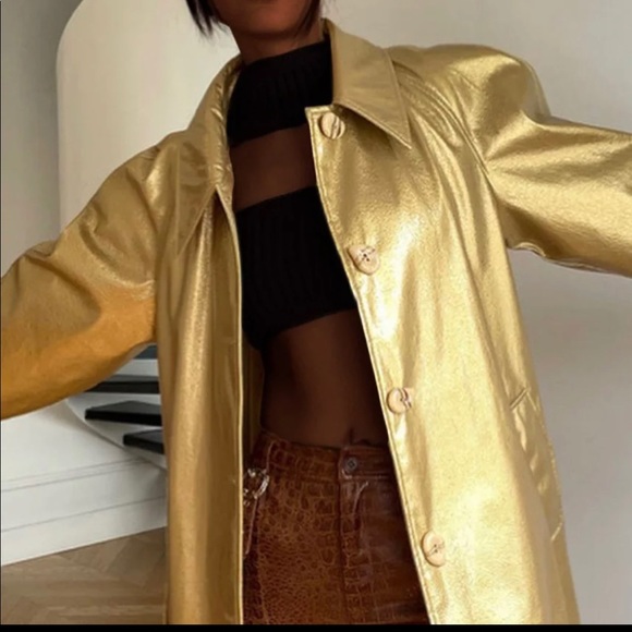 New just in Y2K High quality knit halter crop top in color BLACK - Picture 3 of 8